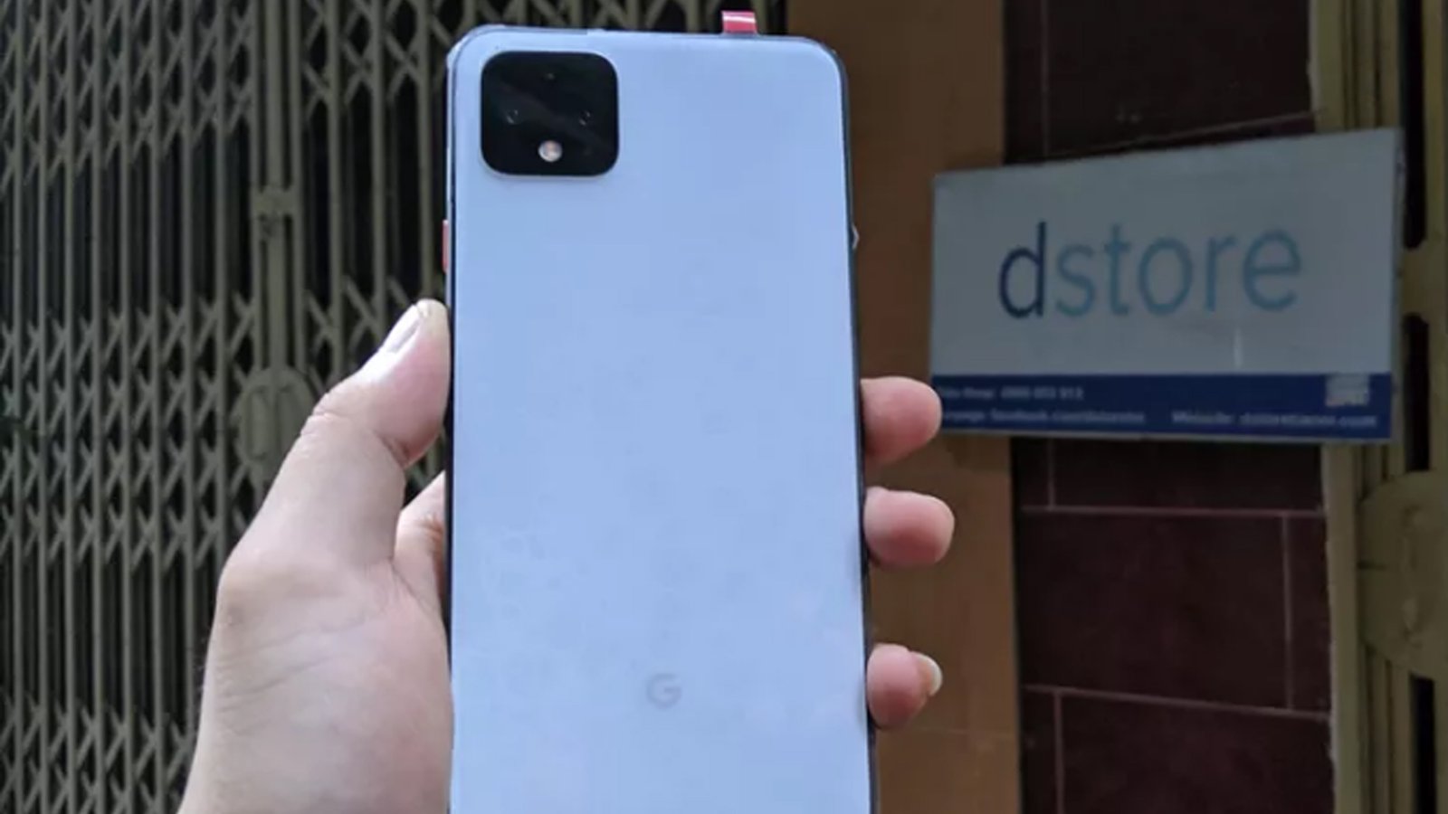 بالصور : تسريب 21 صورة تبين مواصفات هاتف Google Pixel 4 XL ذو اللون الابيض