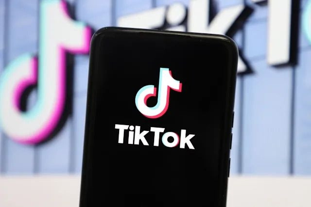 اقترب موعد حظر TikTok. ماذا سيحدث بعد ذلك؟