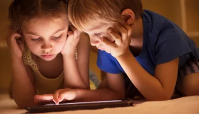 الأباء في حيرة من أمرهم قلقون من وقوع أبنائم في فخ أحتيال الانترنت و فشلهم في مراقبة أبنائهم