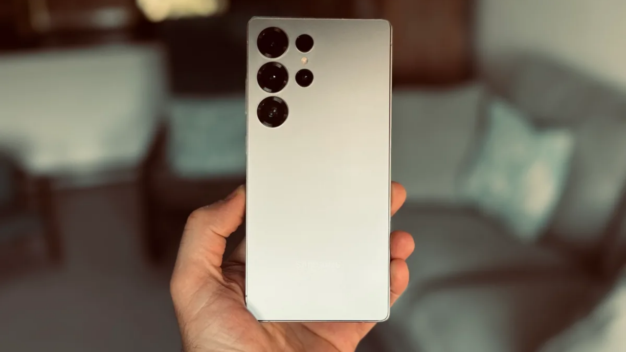 تسريب جديد يكشف أول نظرة واقعية على سلسلة Galaxy S26 قبل الإطلاق الرسمي