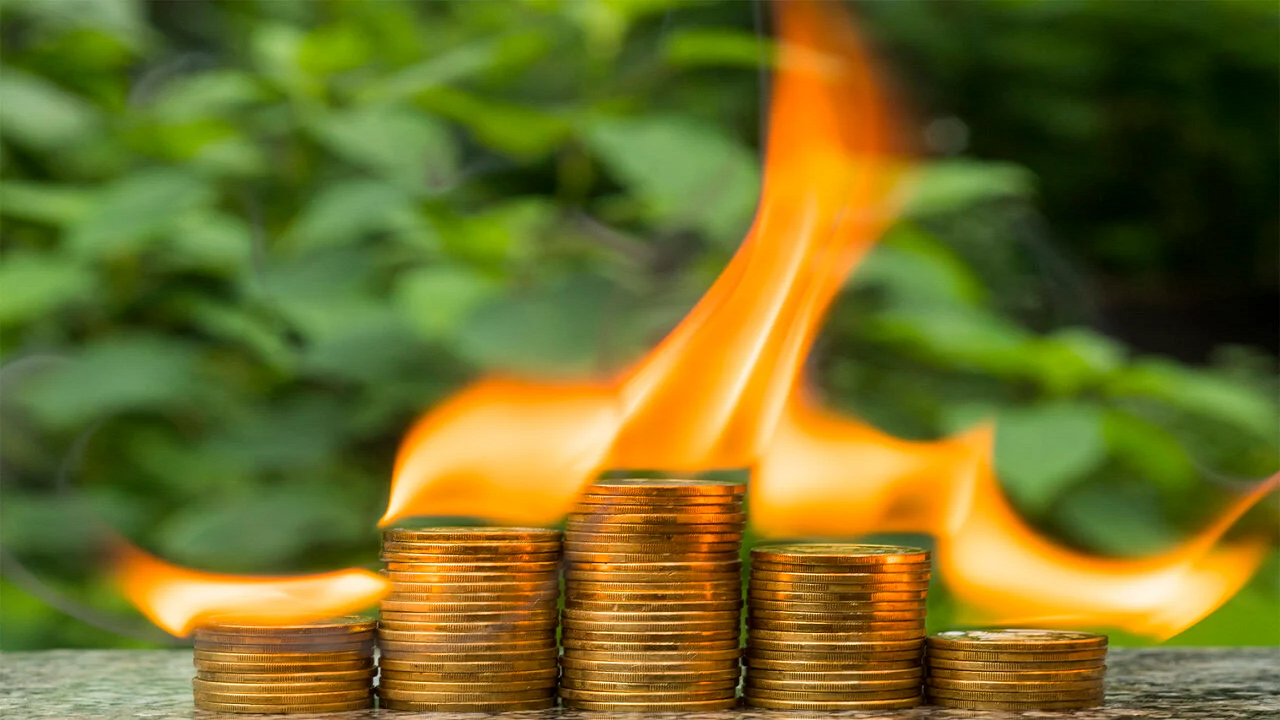  لماذا ألقى مجهول بـ 8 ملايين دولار من البيتكوين في محرقة رقمية؟